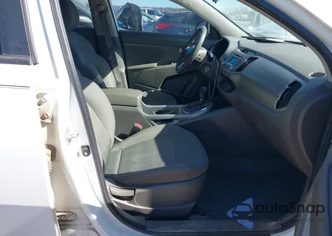 2011 Kia Sportage Lx z USA, uszkodzony, nr VIN KNDPB3A22B7096105